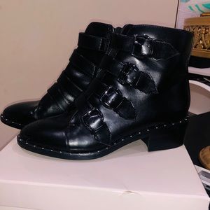 A new day Nikko booties